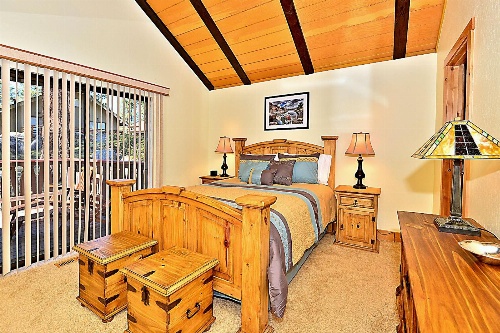 Tahoe Tyrol Chalet South Lake Tahoe image 4